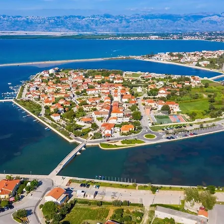 Apartament With Parking Space Nin, Zadar - 12864 *